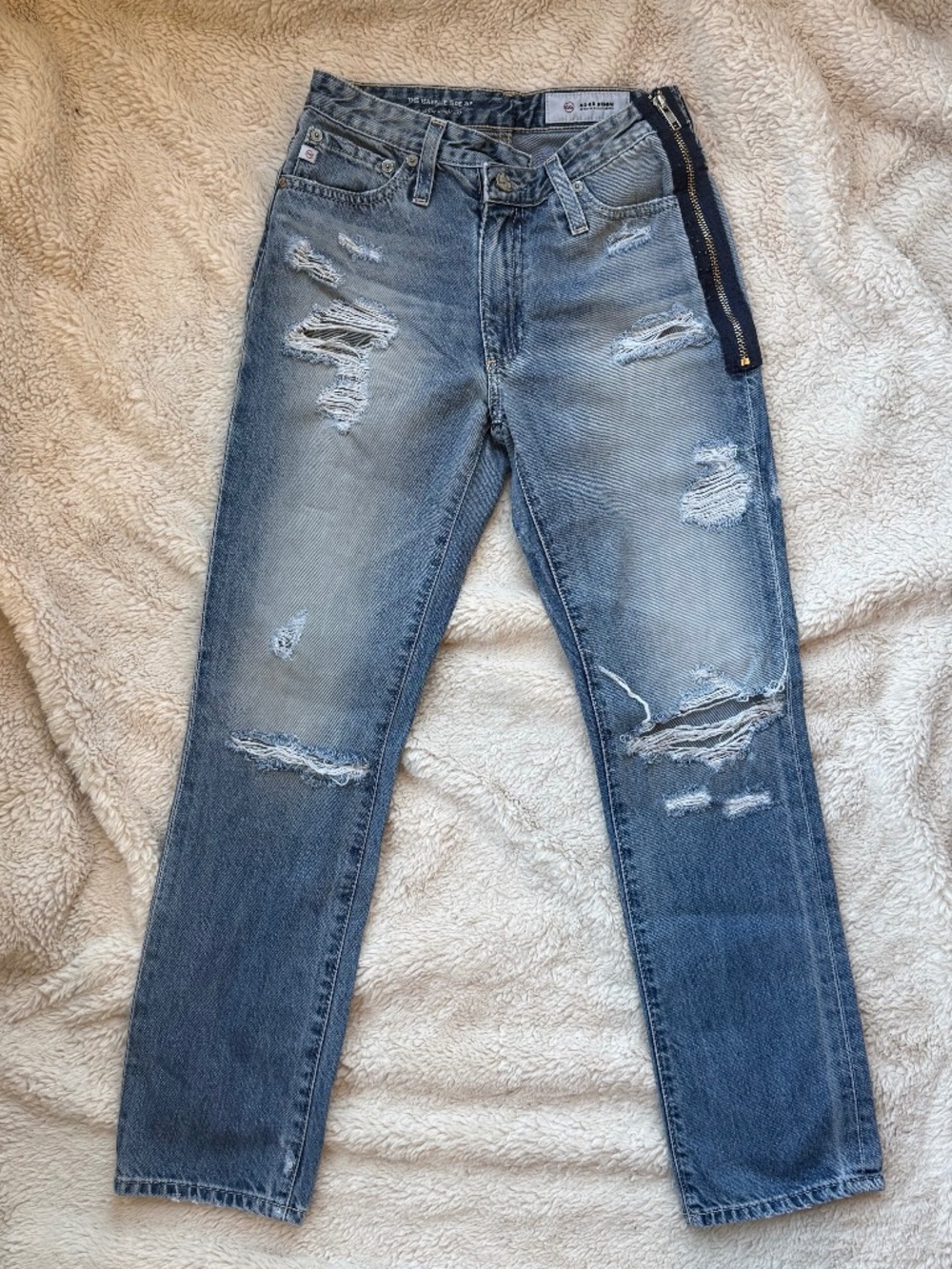 AG Adriano Goldschmied The Isabelle Side Zip Distressed Jeans Size 23R